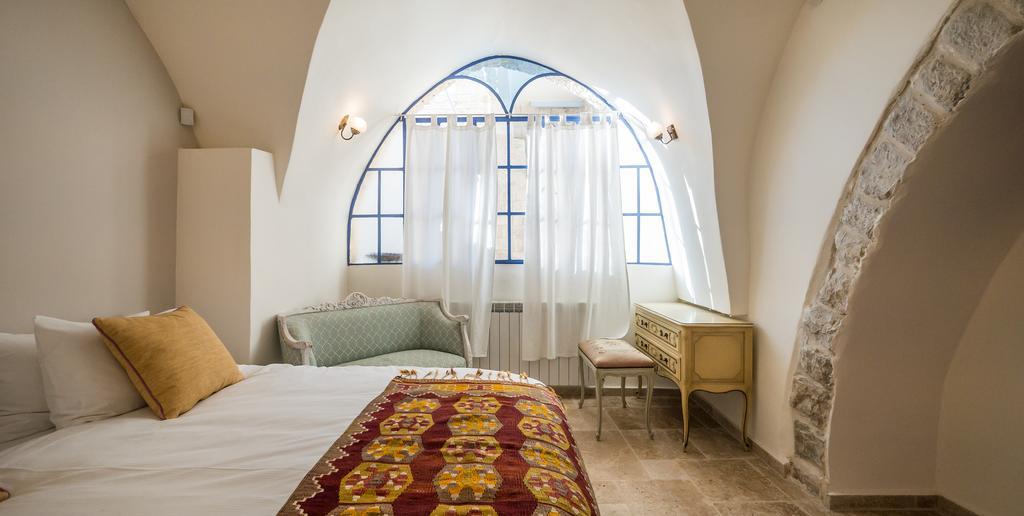 The Way Inn - Boutique Suites Цфат Экстерьер фото