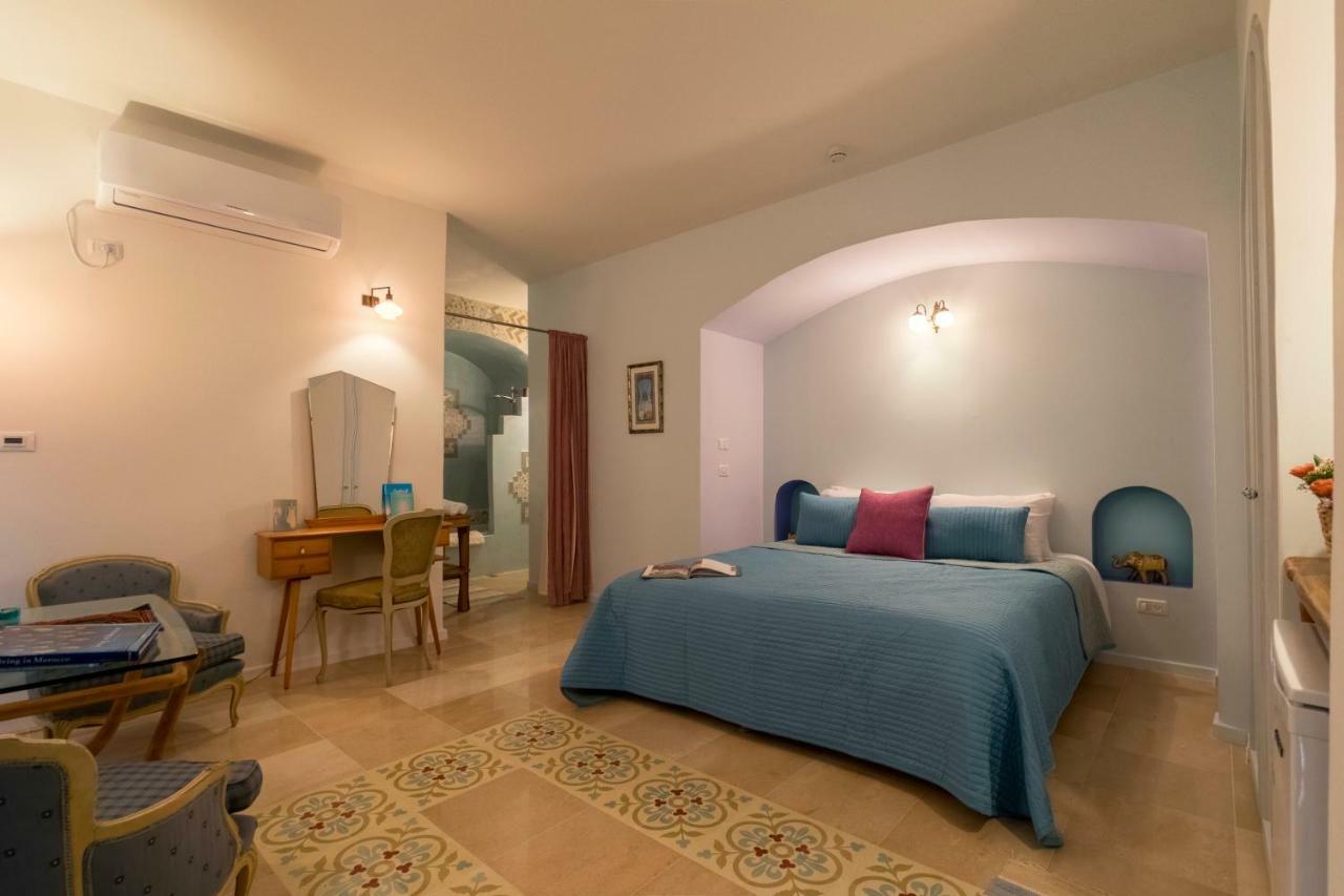 The Way Inn - Boutique Suites Цфат Экстерьер фото